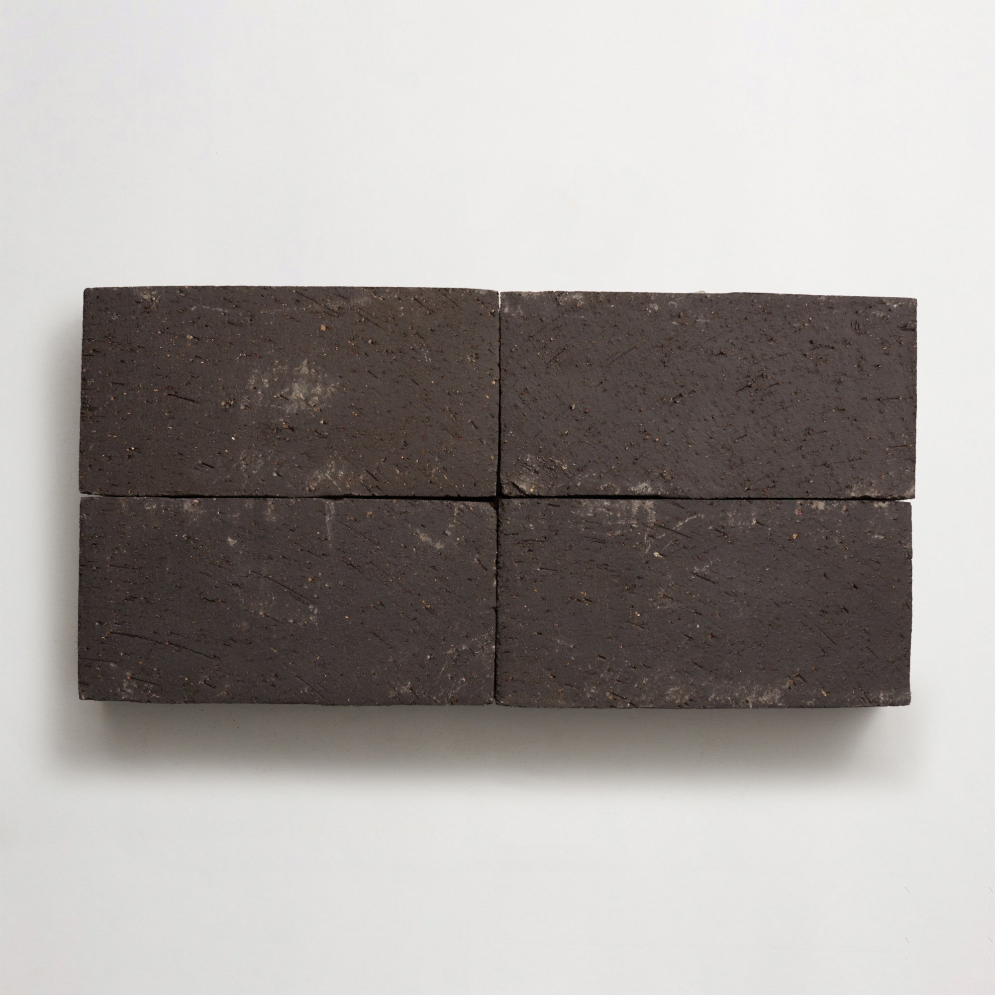 FF10073-outercle-true pavers-ebony-4up.jpg