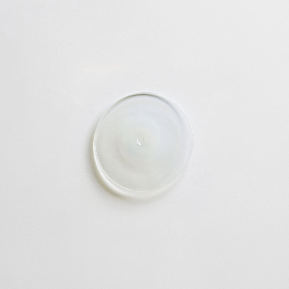 G00001 - cle-tile-glass-1970-glassworks-circle-rondelle-aerial-single-white-cT.jpg